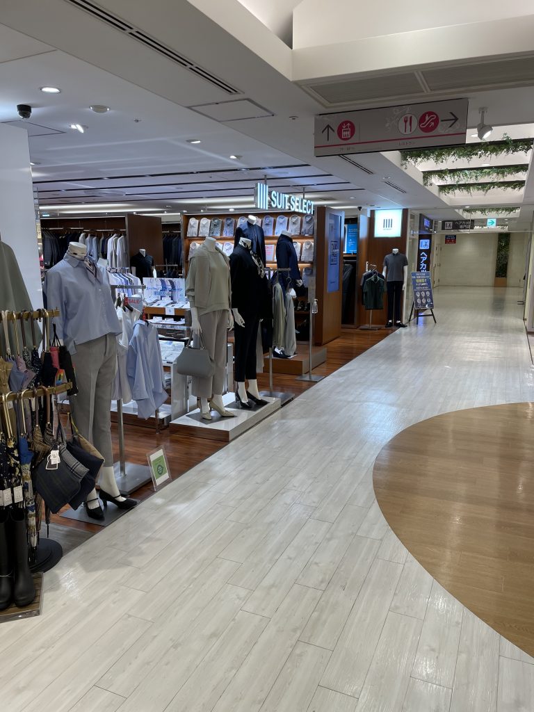セレクト高崎モントレー店頭画像