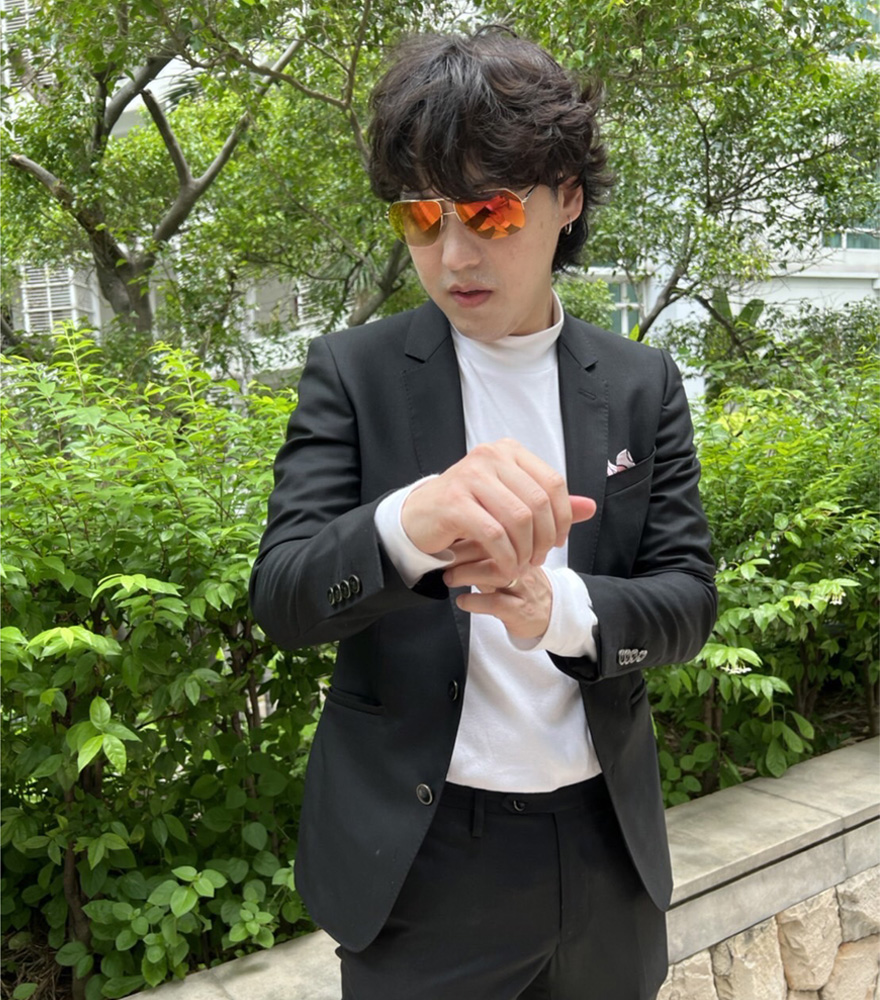 คุณโด่ง ศิระ รัตนโภคาสถิต สวมชุด SKINNY FORMAL SUIT สำหรับออกงานอีเว้นท์